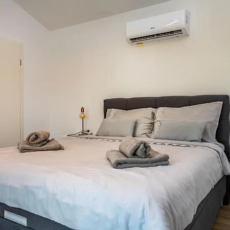 Laura, A Charming And Private Near The Sea Сasa de vacaciones Krapan