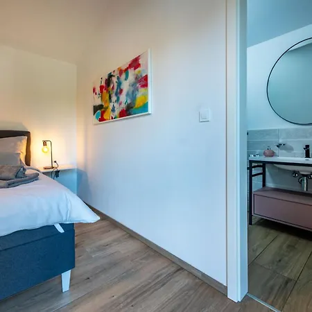 Laura, A Charming And Private Near The Sea Сasa de vacaciones